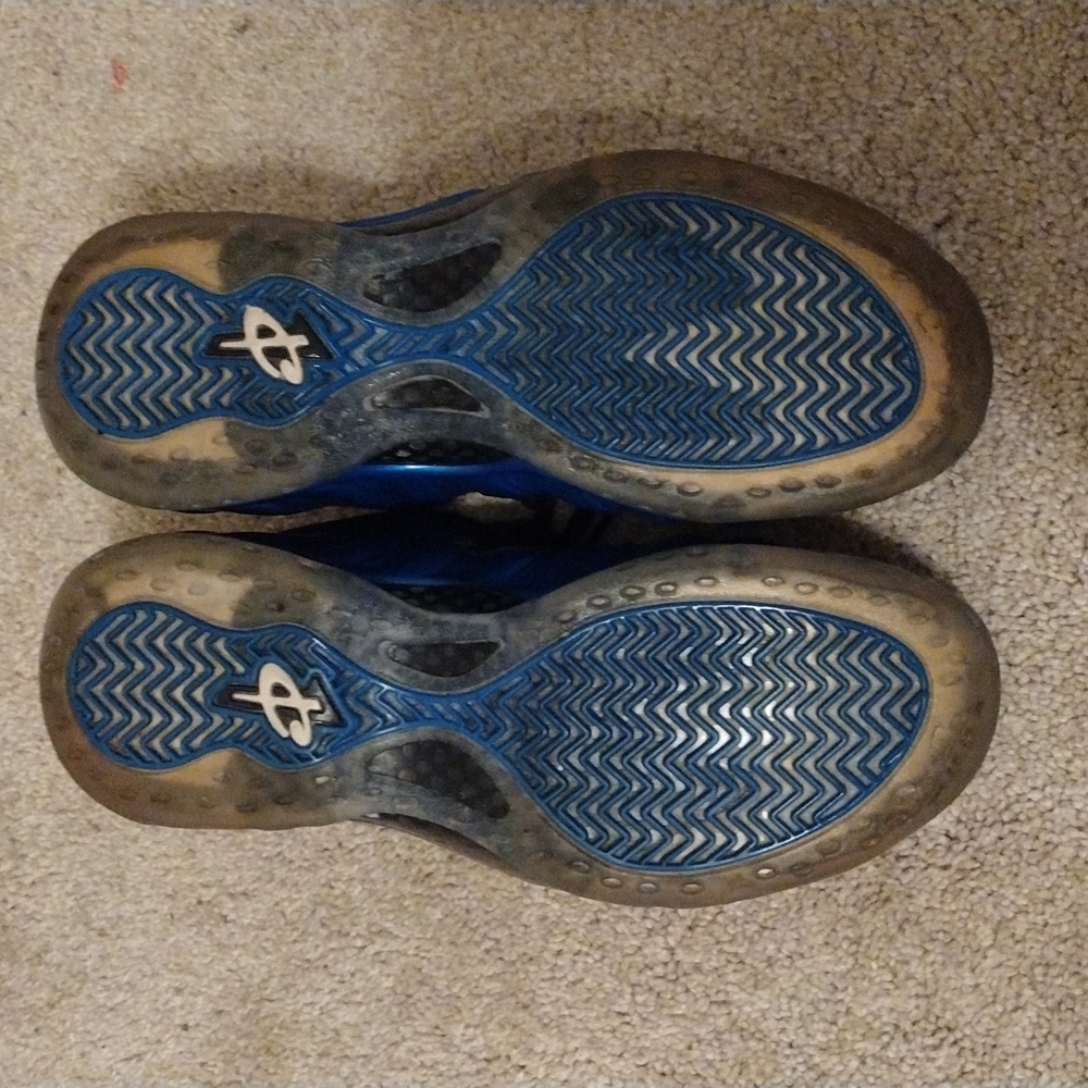 Shoes - Picture 3 of 3